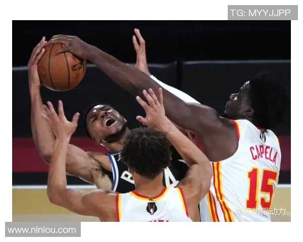 东部半决赛第五场激战猛龙与热火争夺晋级机会的生死对决 东部半决赛第五场激战猛龙与热火争夺晋级机会的生死对决